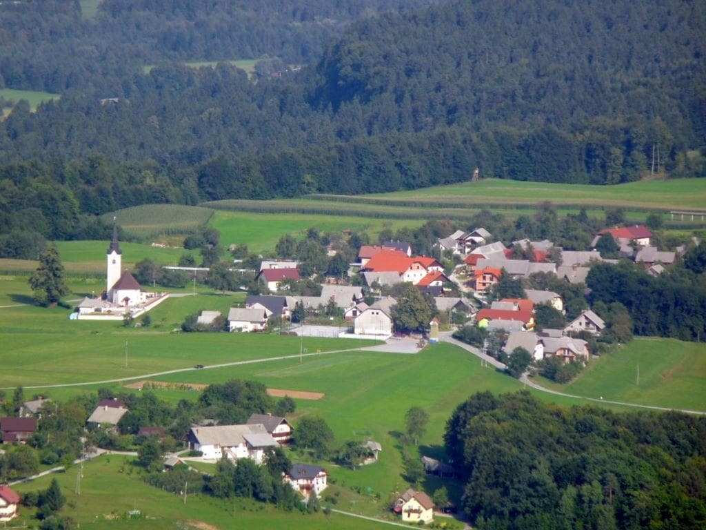 Srednja Dobrava